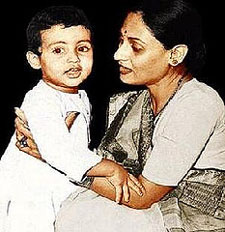 Childhood Abhishekh Bachchan with Mother