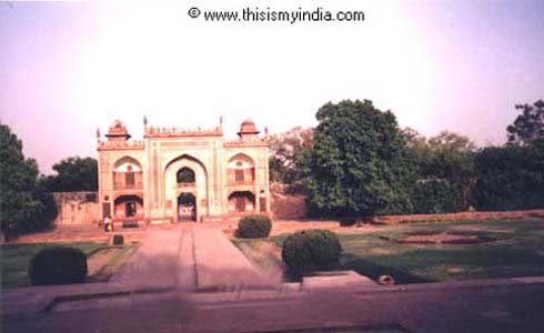Agra Monuments Gallery