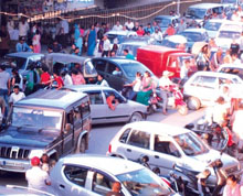 Manipur Violate traffic norms
