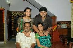 Anushka family pic