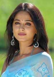 Anushka saree picture Anushka saree picture