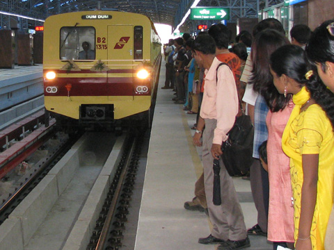 Metro from Dum Dum to Noapara 